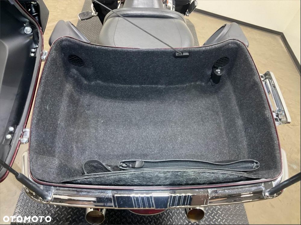 Harley-Davidson Touring Electra Glide - 17