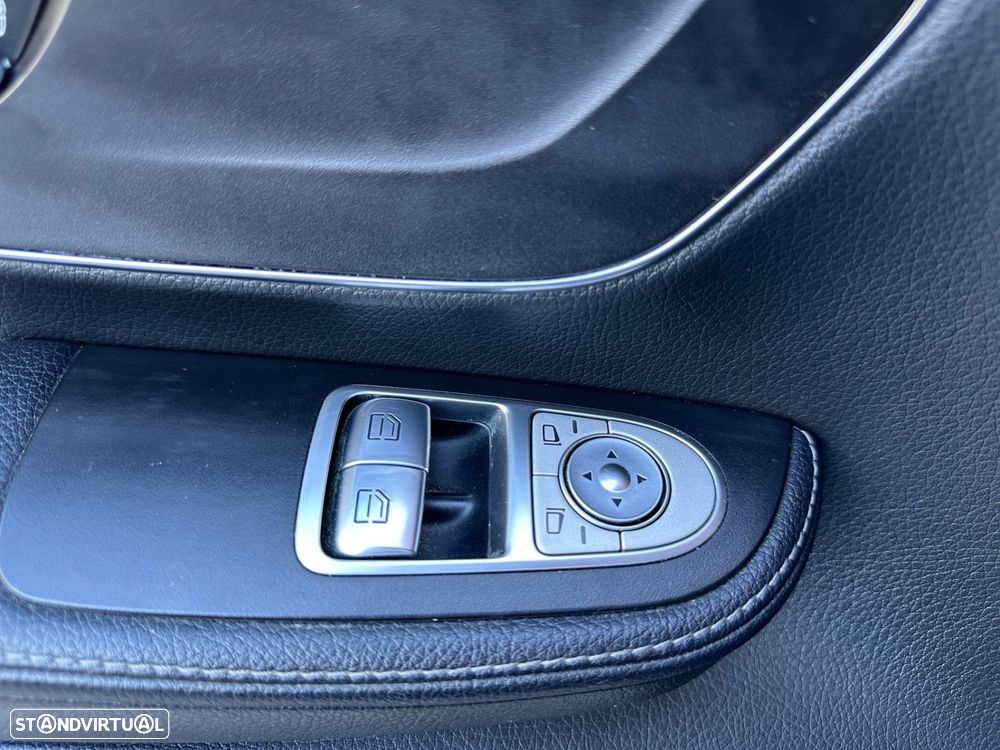 Mercedes-Benz V 220 CDi Avantgarde - 20
