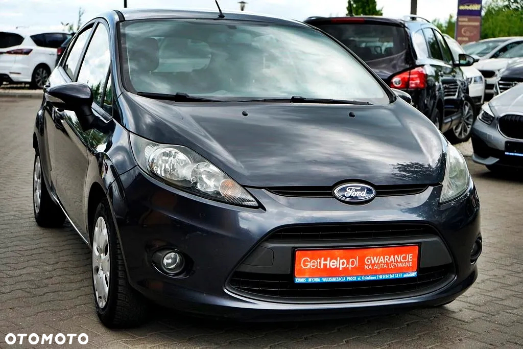 Ford Fiesta - 12