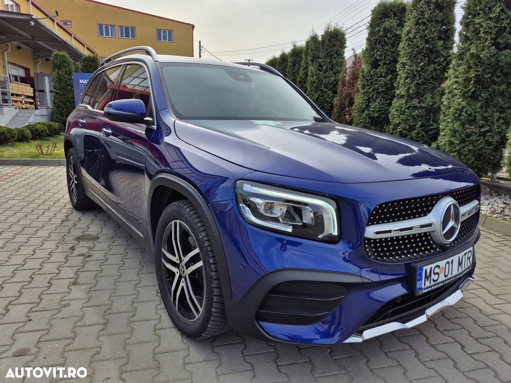Mercedes-Benz GLB - 1
