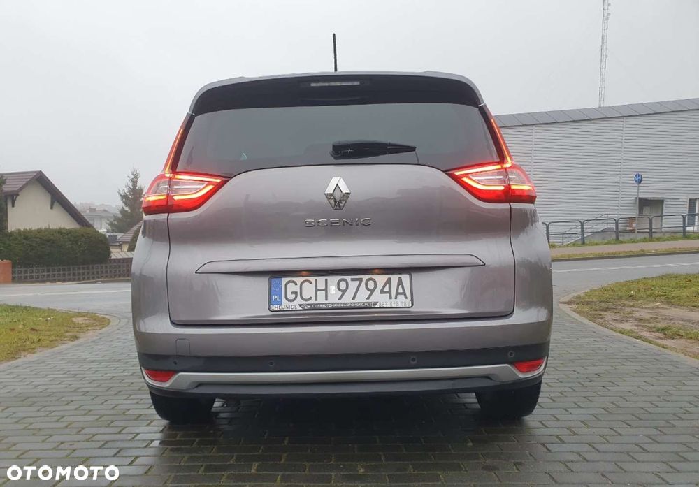 Renault Grand Scenic - 18