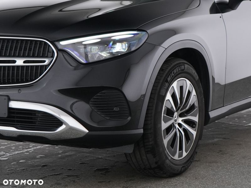 Mercedes-Benz GLC 200 4Matic 9G-TRONIC AMG Line Advanced - 3