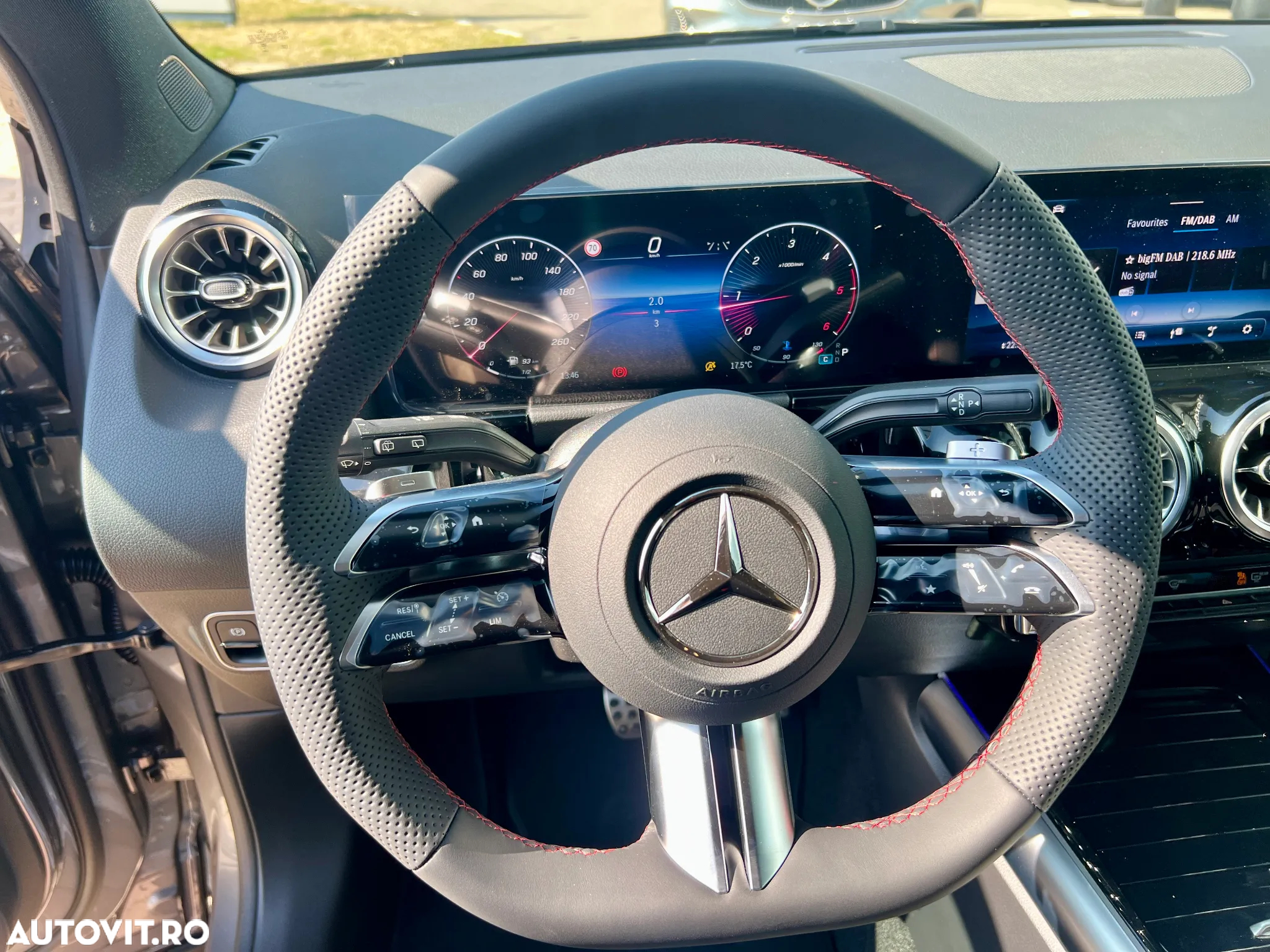 Mercedes-Benz GLA 200 d 4MATIC Aut. - 9
