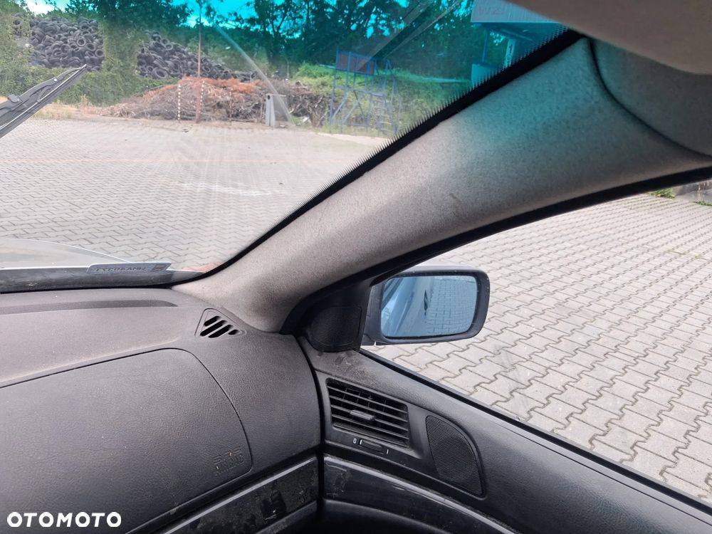 BMW 5 E39 silnik 2.5 TDS M51D25 143 KM skrzynia biegów 23001434452  S5D 2602 dyfer dyferencjał 33101428489  2,64 drzwi klapa maska zderzak błotnik Orientblau Metallic 317 alternator wtrysk przepustnica przepływomierz turbina alternator maglownica pompa wspomagania sprężarka klimatyzacji wentylator sterownik stacyjka moduł silniczek panel przewód wiązka radio konsola wyświetlacz tunel fotel fotele tapicerka skórzana skóra boczek podłokietnik szyba zwrotnica EGR chłodnica pas wzmocnienie lusterko lampa reflektor tłumik wydech halogen hak holowniczy klamka belka sanki mcperson amortyzator sprężyna felga zwrotnica blenda mikrostyk kierownica mechanizm zamek zacisk hamulcowy jarzmo klamka włącznik schowek lewarek wybierak osłona łapa poduszka zbiorniczek rura manetki kolektor pompa ABS NA CZĘŚCI wszystkie części - 22