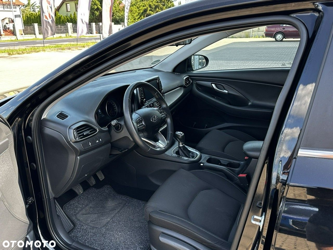 Hyundai i30 1.4 T-GDI Fastback Premium - 17
