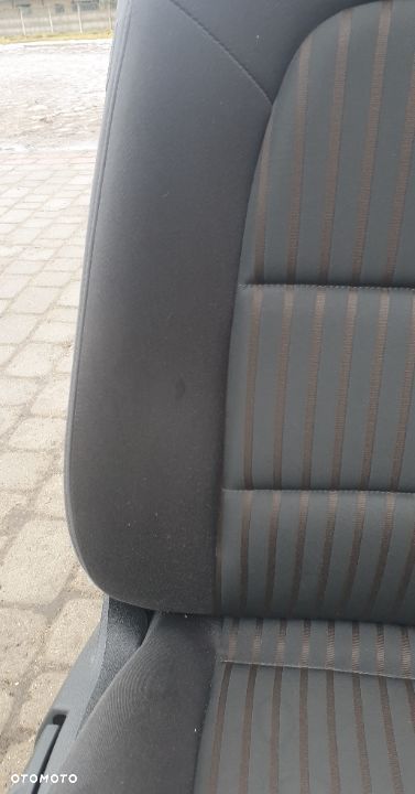 FOTEL PRAWY PRZÓD AUDI A4 B8 - 9