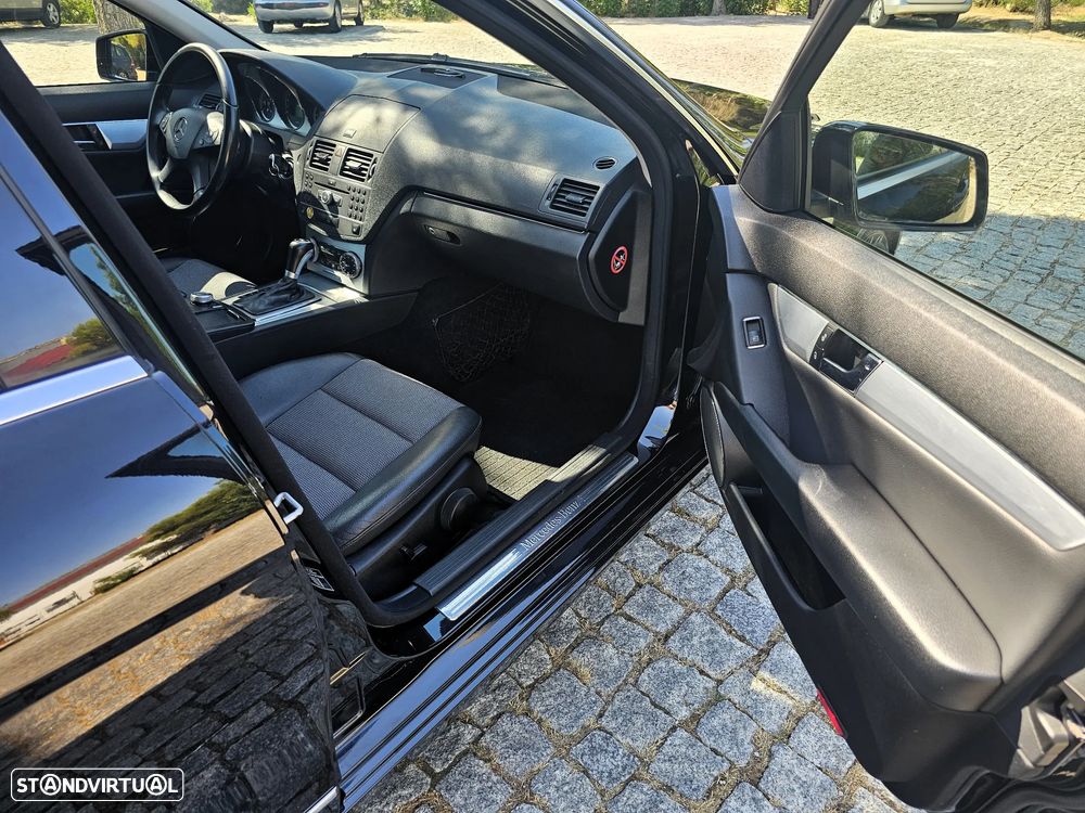 Mercedes-Benz C 220 Station CDI DPF Auto BlueEFFICIENCY Avantgarde - 18