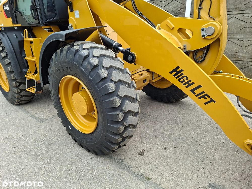 Caterpillar CAT 914 M - 22