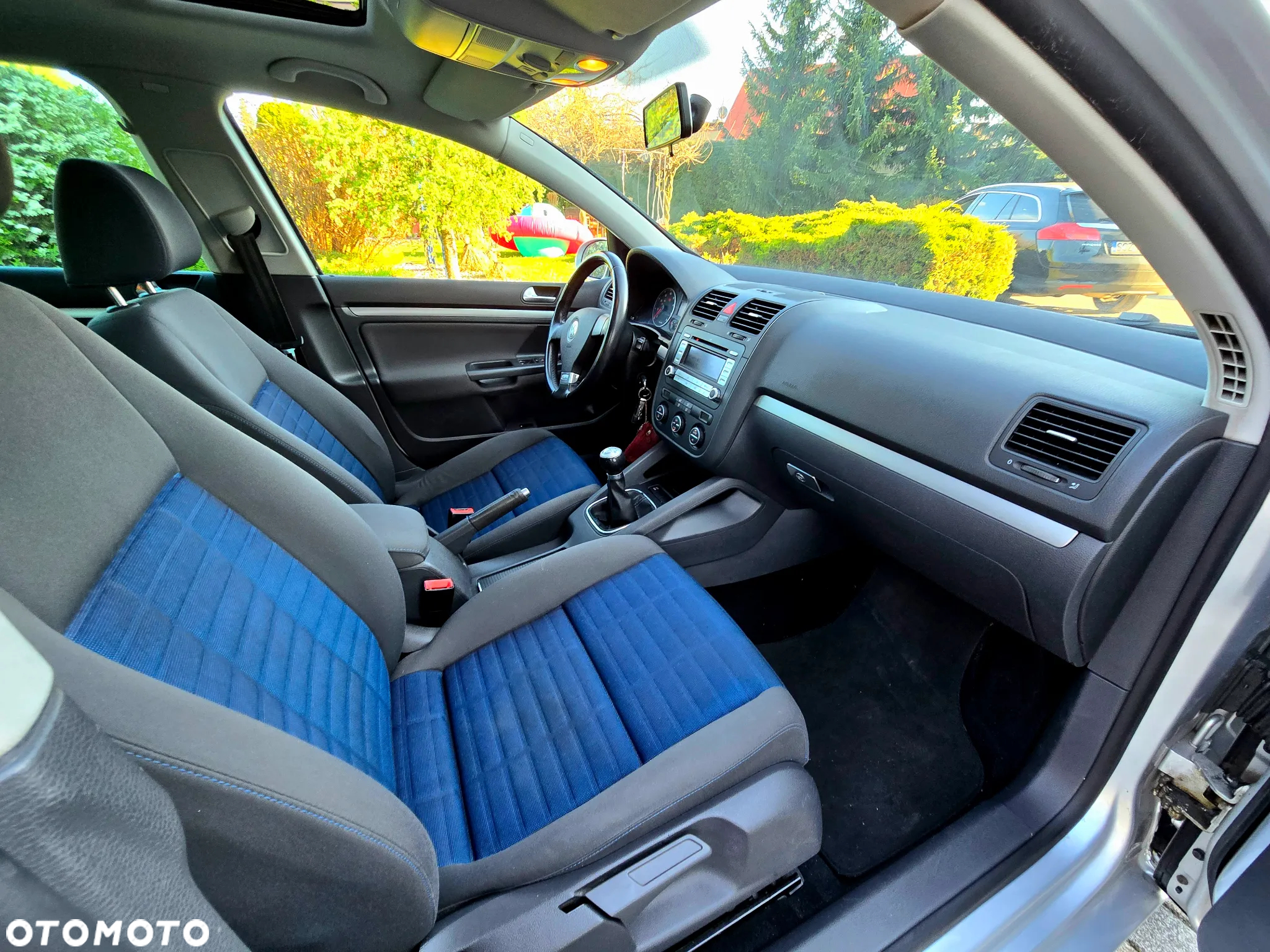 Volkswagen Golf - 17