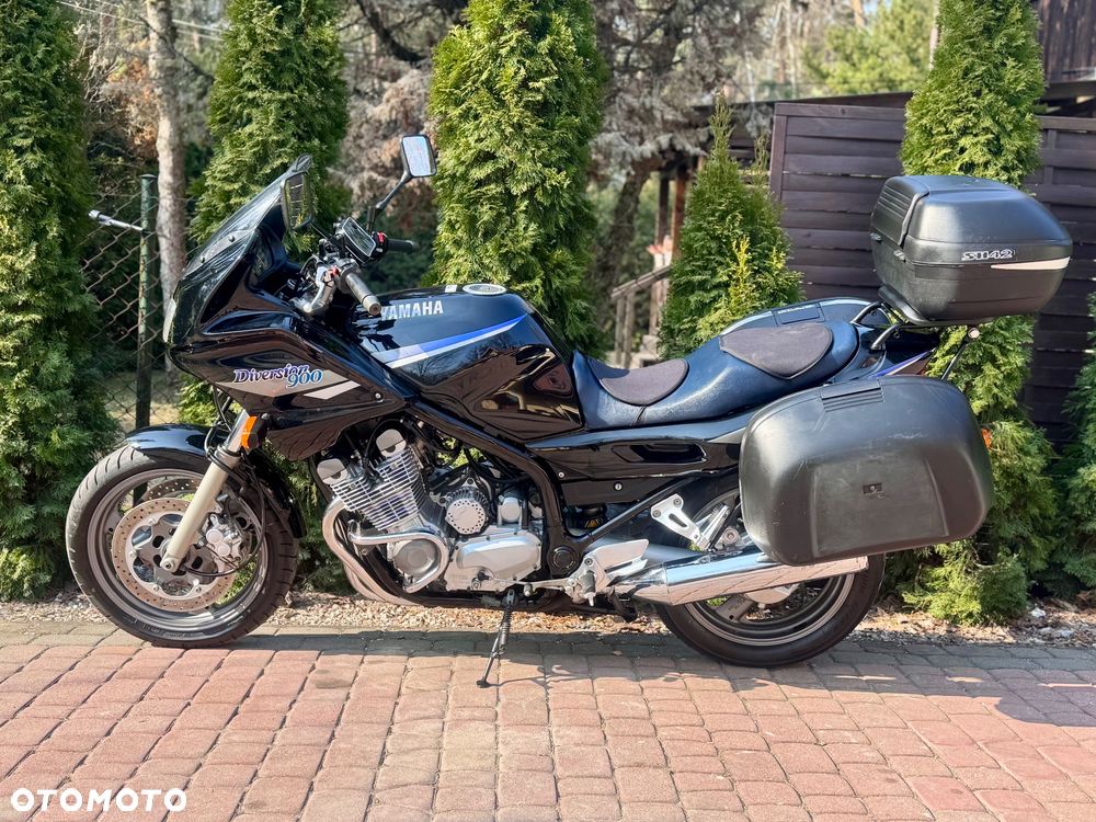 Yamaha XJ - 6