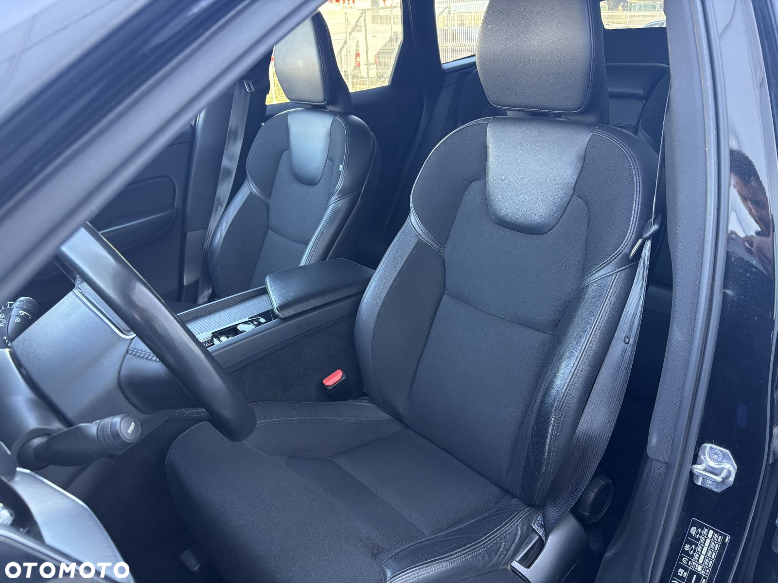 Volvo XC 60 - 28