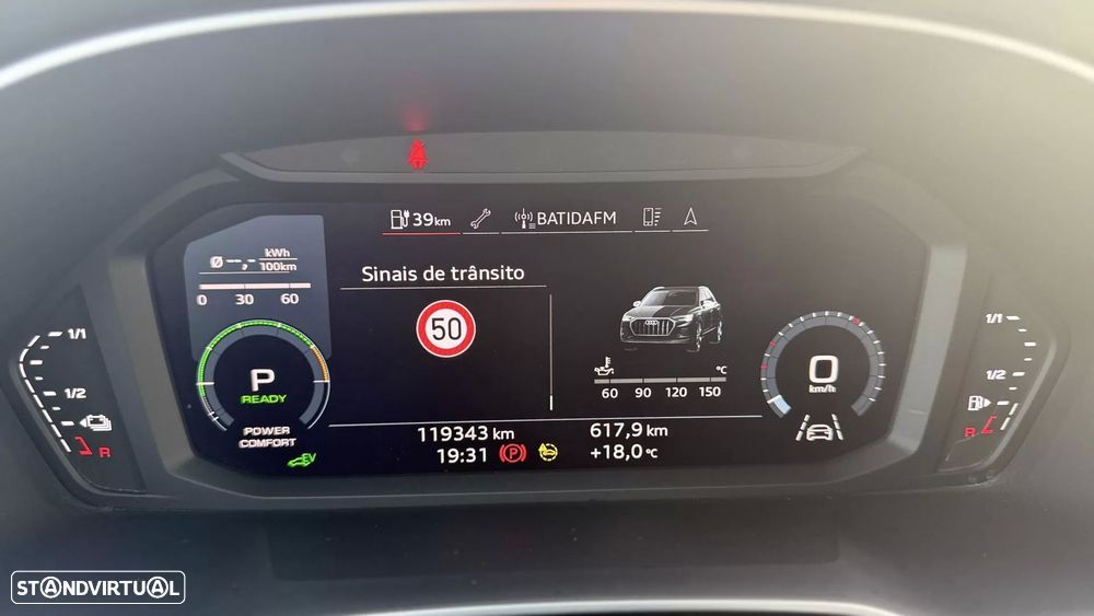 Audi Q3 45 TFSIe S tronic - 45