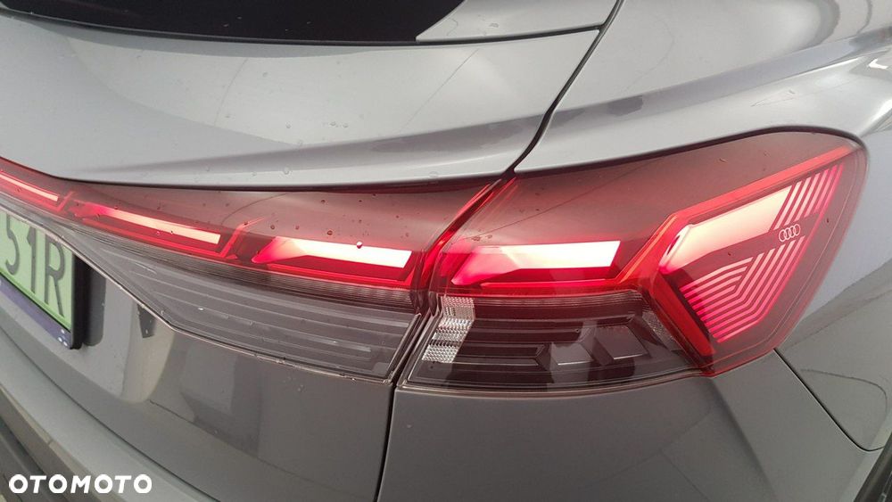 Audi Q4 e-tron - 12