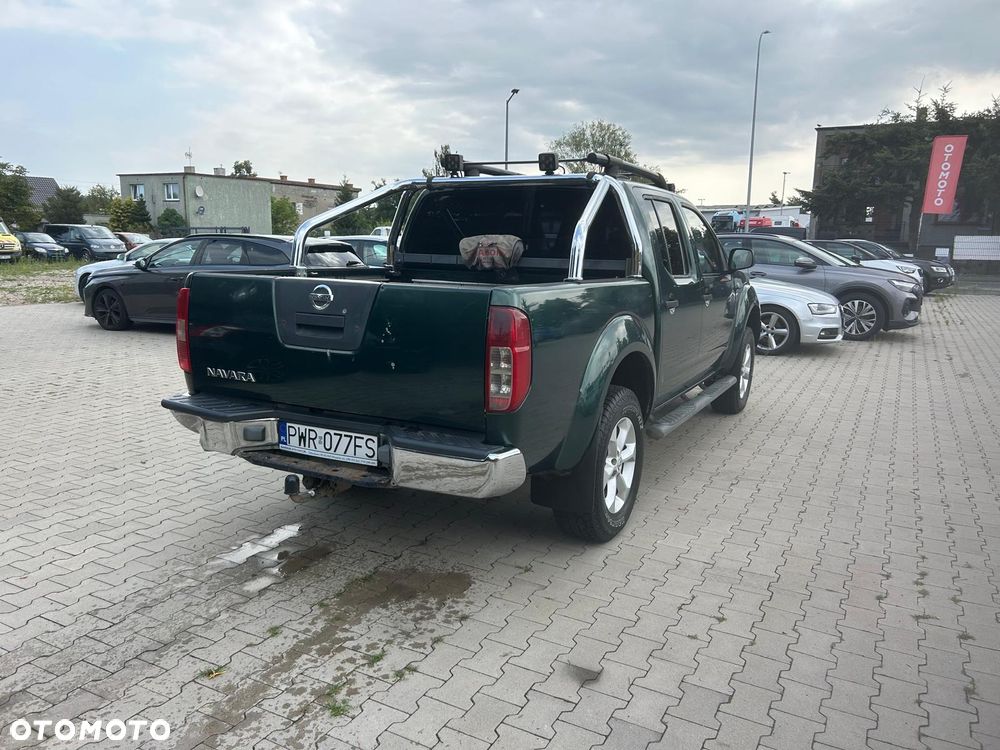 Nissan Navara 2.5 D SE - 6