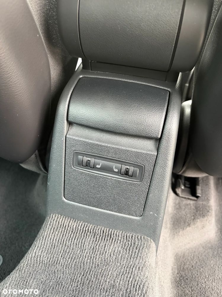 Audi A3 Sportback 2.0 TDI DPF quattro Attraction - 15
