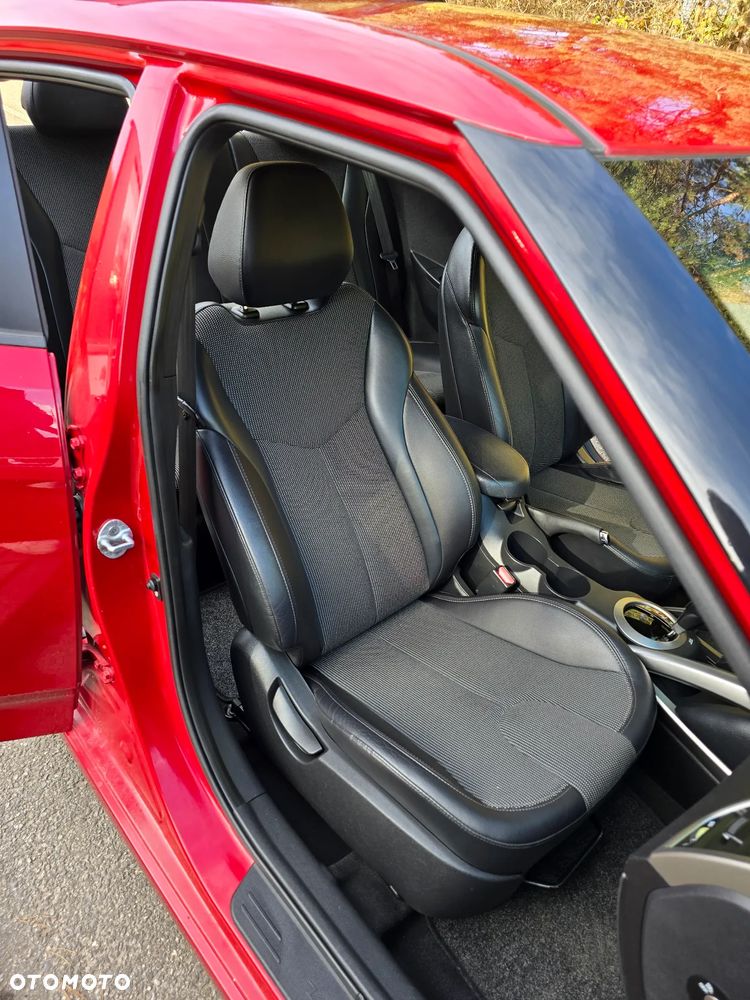 Hyundai Veloster 1.6 GDI Premium - 21