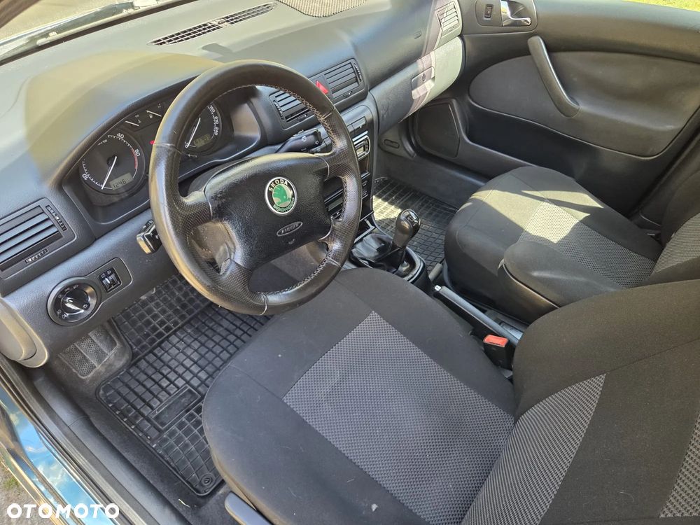 Skoda Octavia 1.9 TDI Ambiente - 8