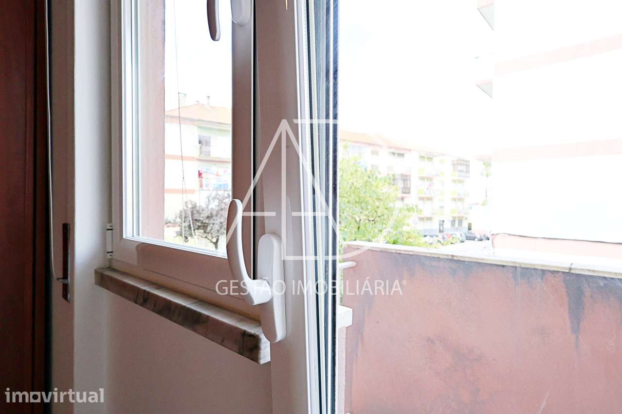 Apartamento T3 nas Paivas | Luz, conforto e localização privilegiada - Grande imagem: 3/19