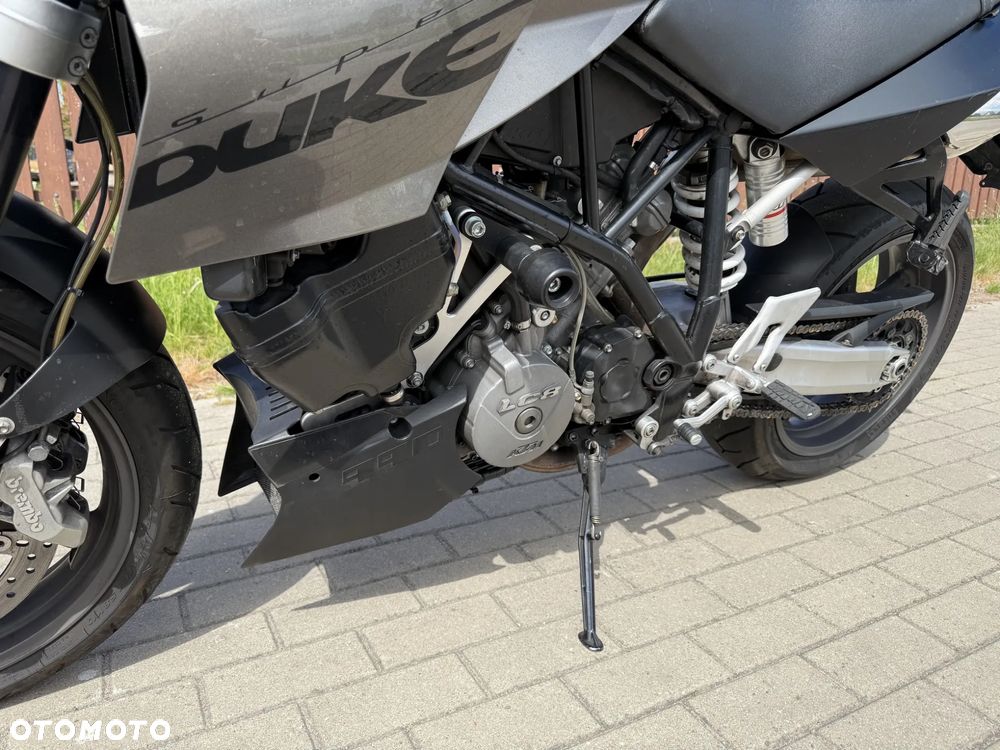 KTM Super Duke - 10