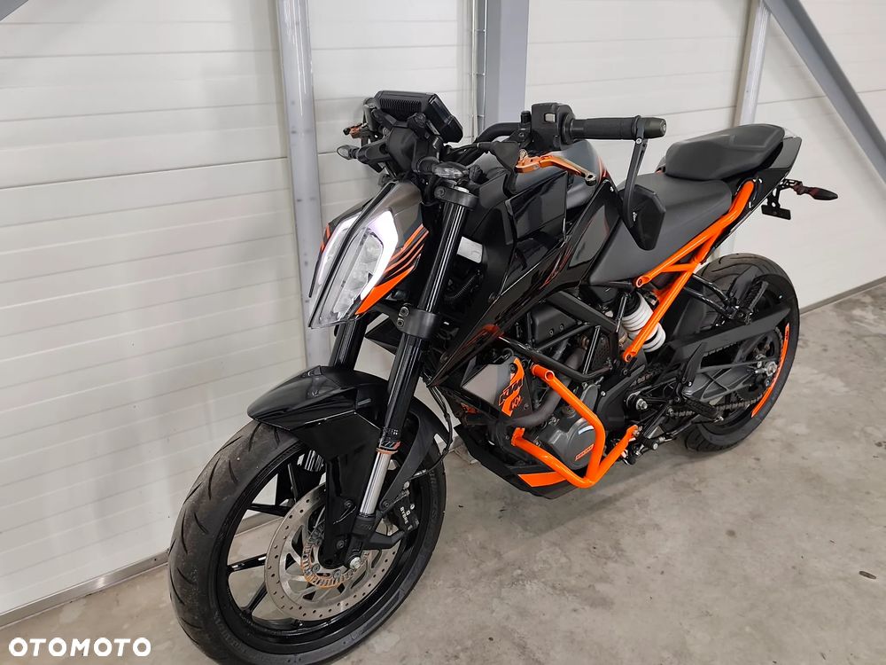 KTM Duke - 1