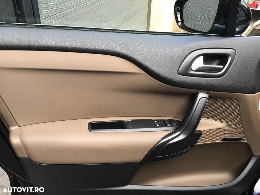 Citroën DS4 HDi 110 Chic - 21