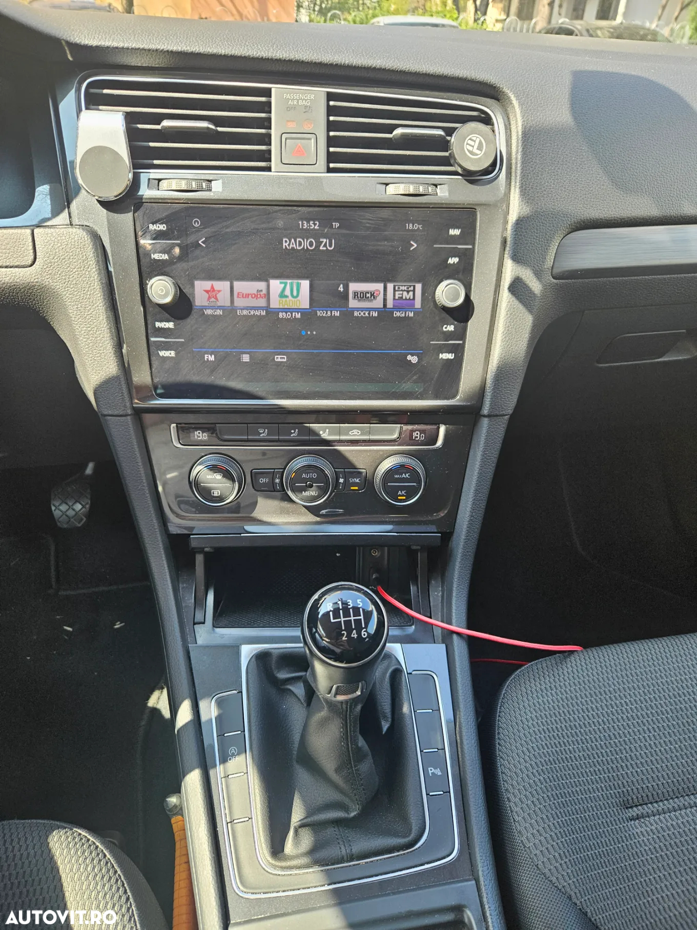 Volkswagen Golf 1.0 TSI Comfortline - 19