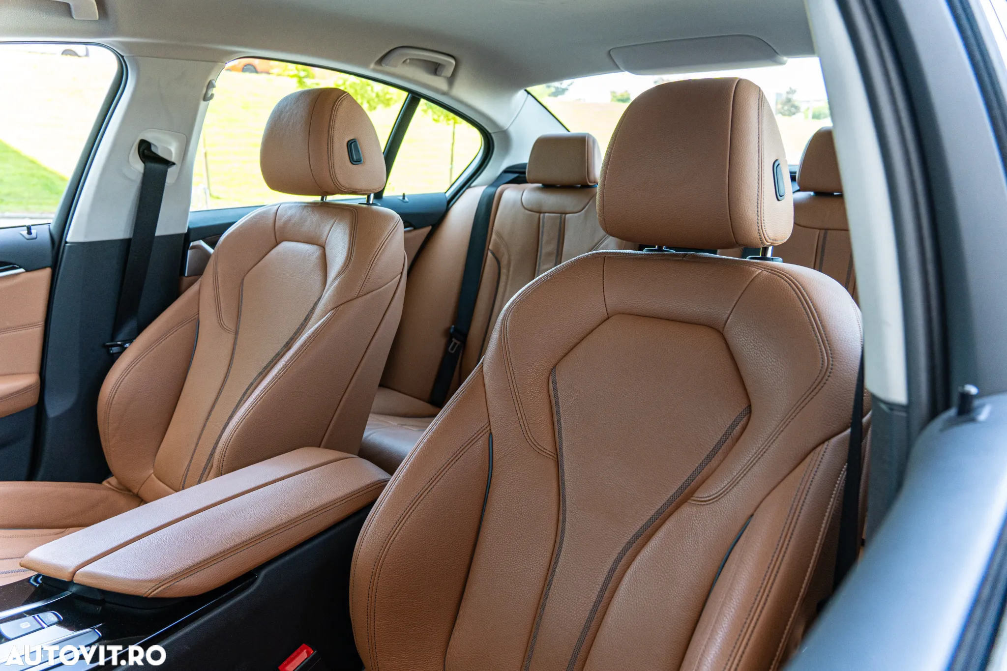 BMW Seria 5 520d AT - 27