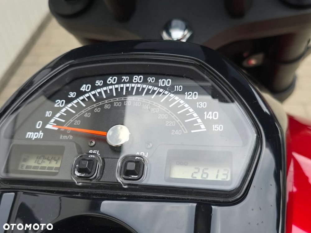 Suzuki Boulevard - 5