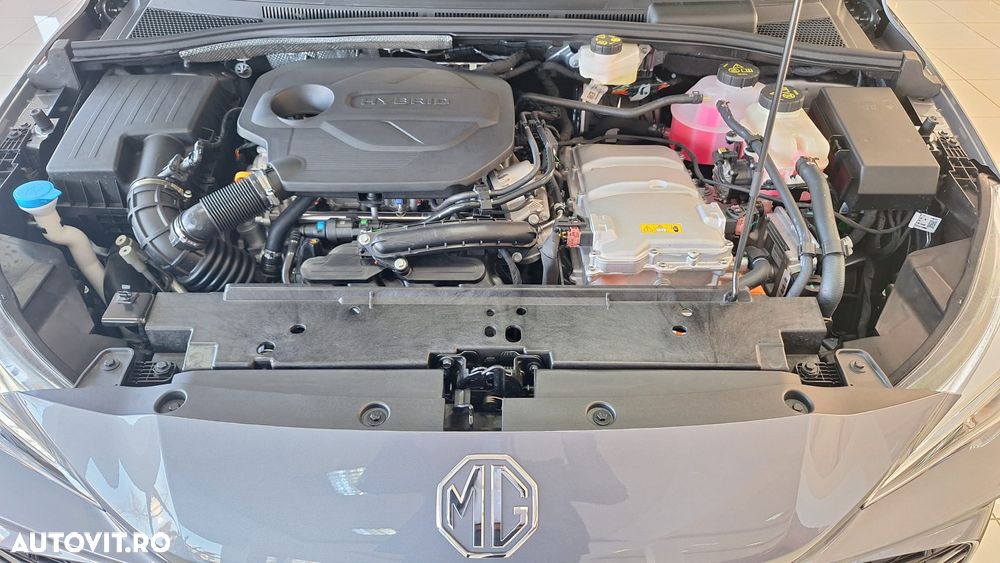 MG MG3 1.5 T GDI HEV Exclusive - 8