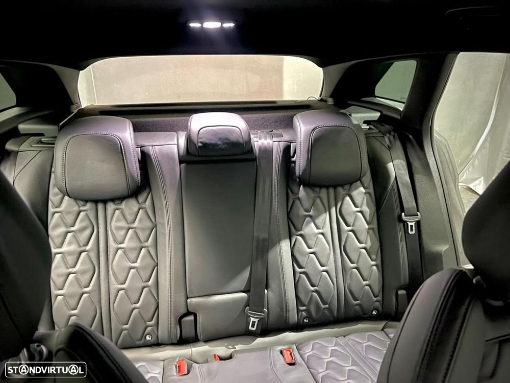 Peugeot 3008 1.6 Hybrid GT Pack e-EAT8 - 14