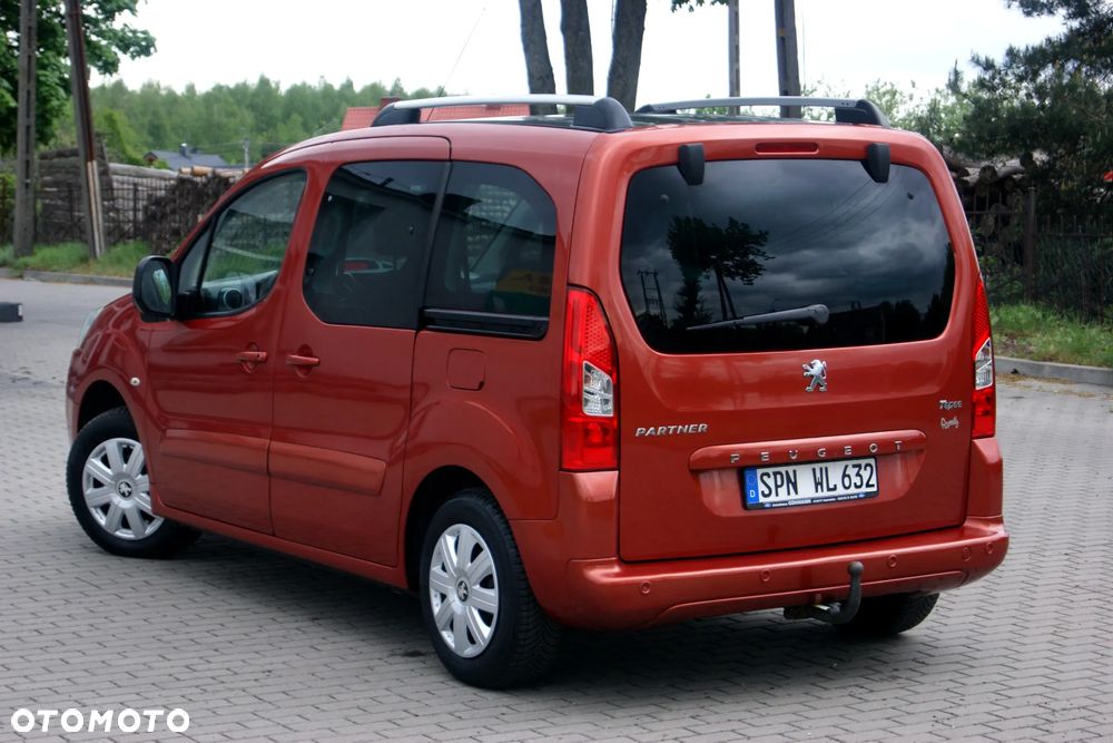 Peugeot Partner 110 Tendance mit Familien-Paket - 10
