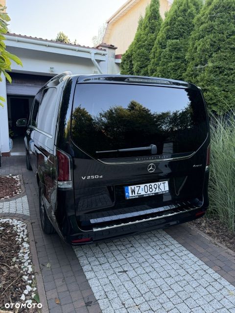 Mercedes-Benz Klasa V 250 d 4-Matic Avantgarde 9G-Tronic - 6