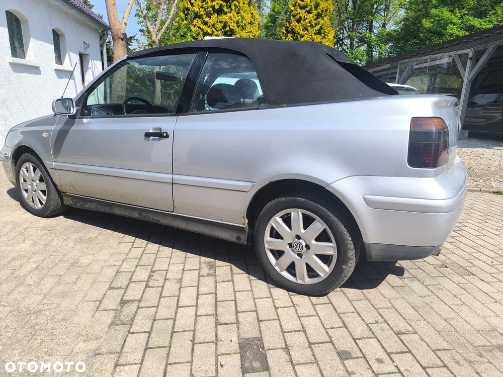 Volkswagen Golf 2.0 Basis - 2