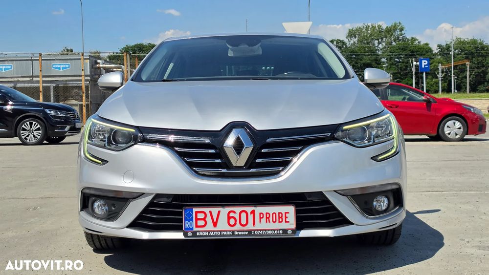 Renault Megane - 5