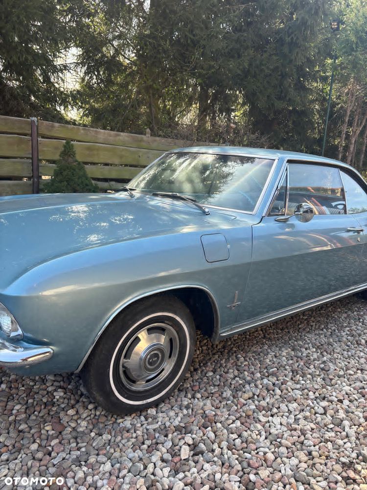 Chevrolet Corvair - 4