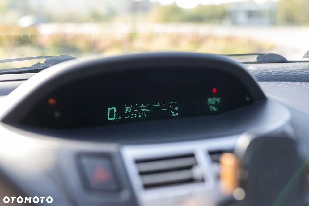 Toyota Yaris 1.0 Luna A/C - 7