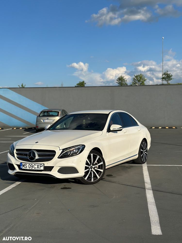 Mercedes-Benz C 300 7G-TRONIC Exclusive - 1