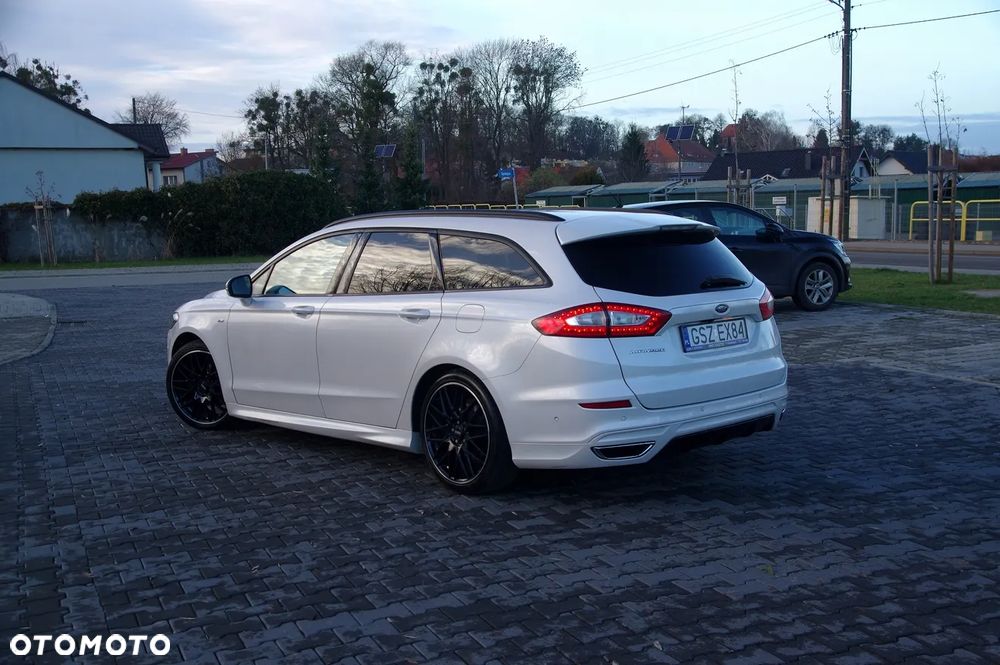 Ford Mondeo 2.0 TDCi Bi-Turbo ST-Line X PowerShift - 2