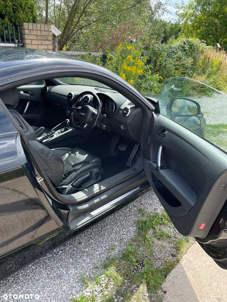 Audi TT Coupé 3.2 Quattro DSG - 8