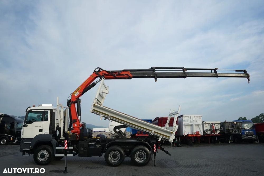 MAN TGS 26.440 / 6x4 / CAMION BASCULANTE / HIDROBID / BORDMATIC + PALFINGER PK 33002-EH / AUTOMAT / PILOT / EURO 5 - 4