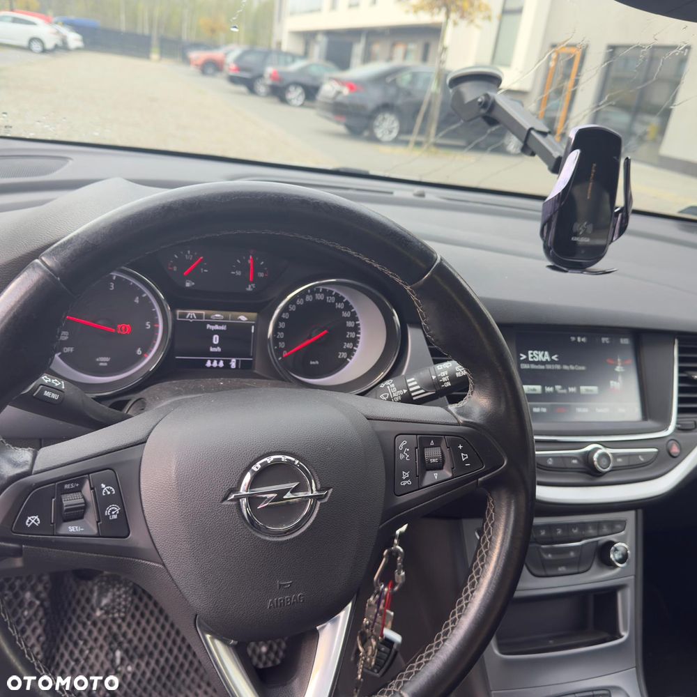 Opel Astra 1.6 CDTI Dynamic - 4