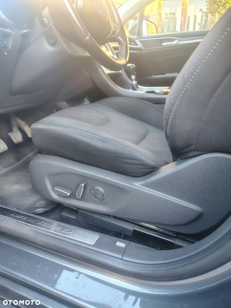 Ford Mondeo 2.0 TDCi Titanium - 18