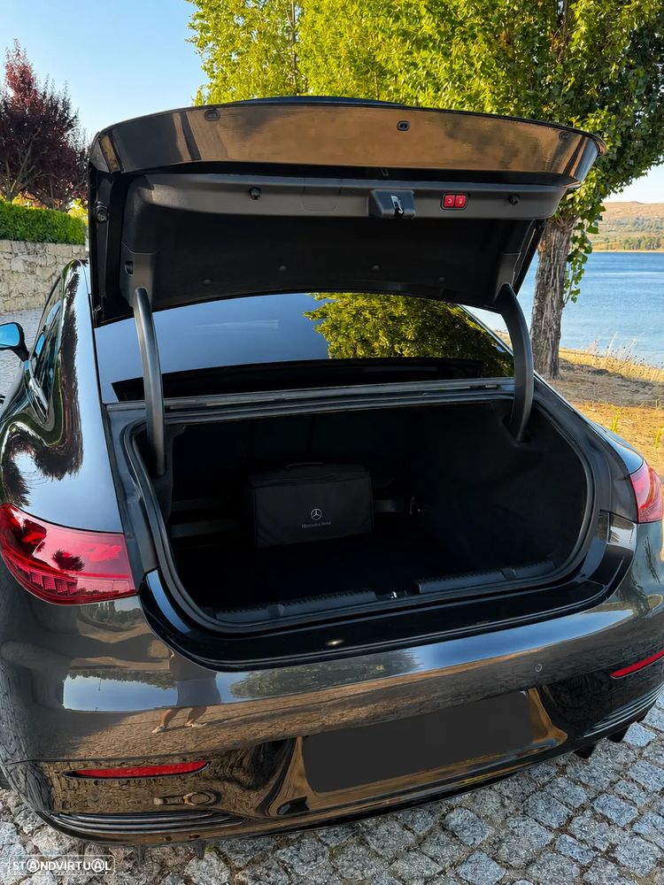 Mercedes-Benz EQE - 12