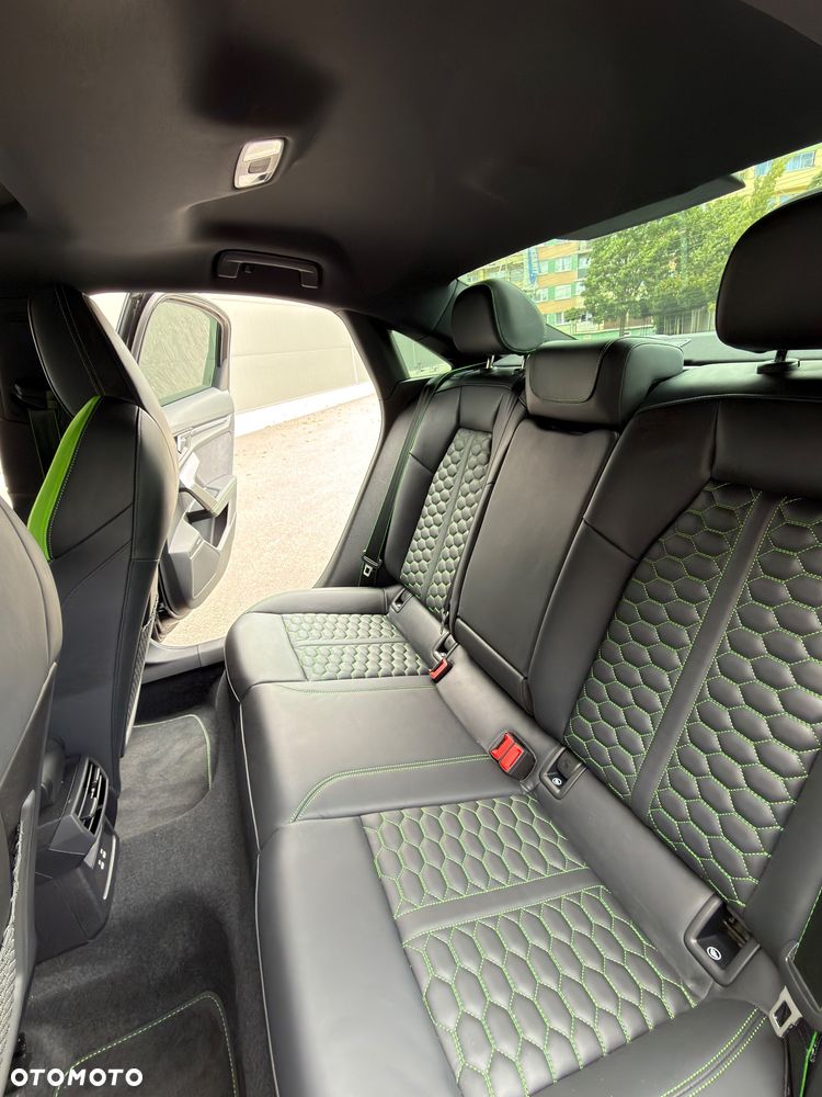 Audi RS3 Limousine 2.5 TFSI Quattro S tronic - 14