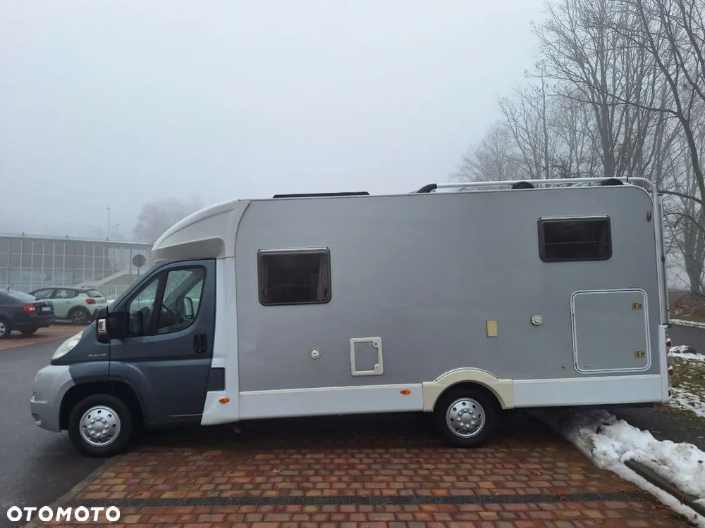 Carado T344 półintegra klimatyzacja - 40