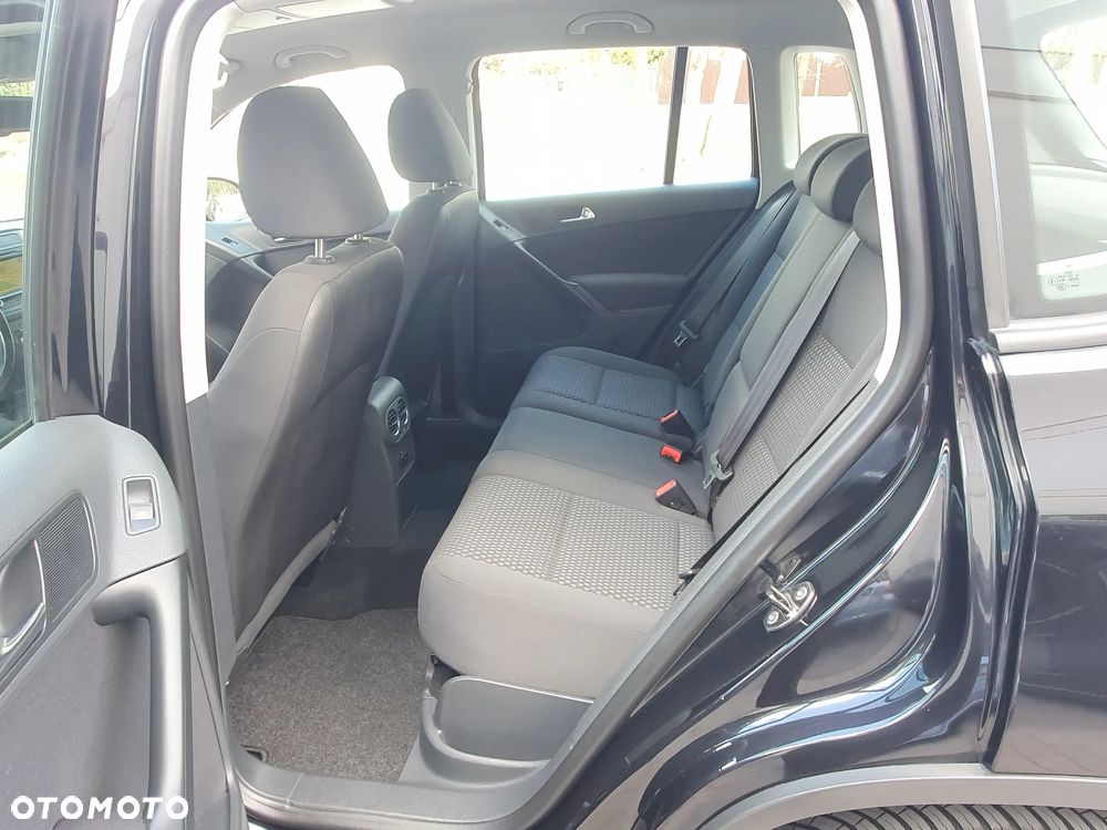 Volkswagen Tiguan - 27