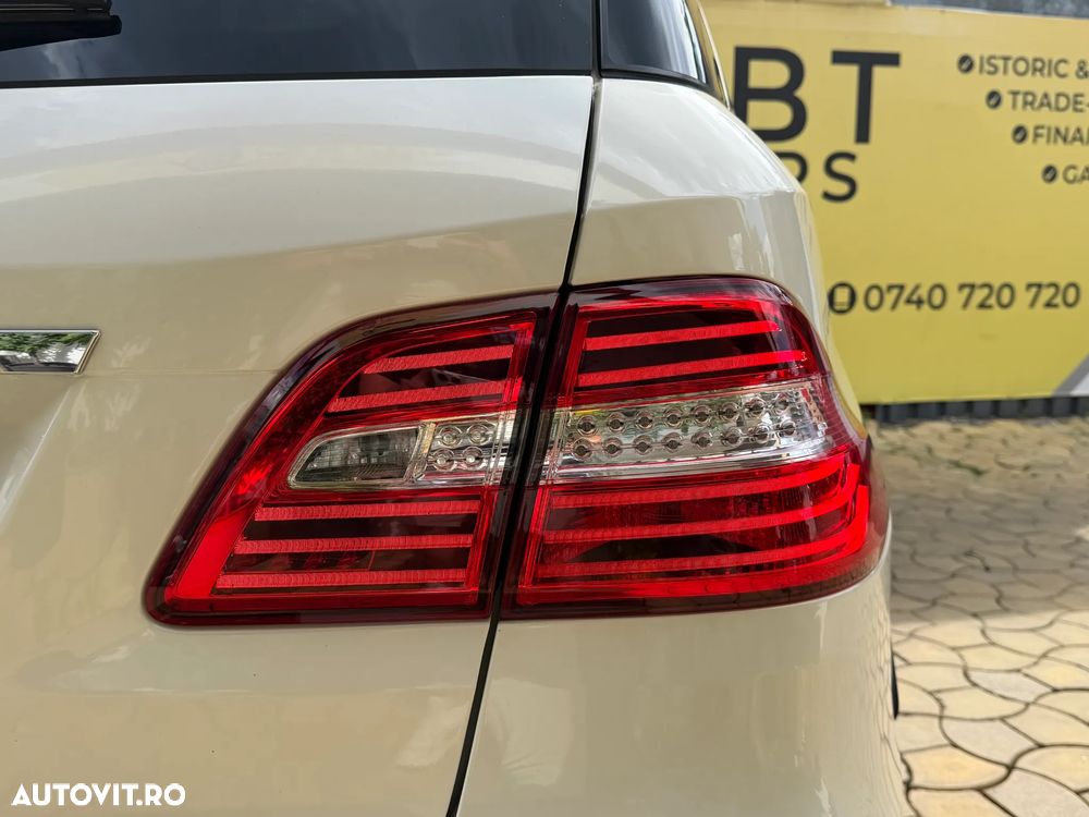 Mercedes-Benz ML 63 AMG 4Matic AMG SPEEDSHIFT 7G-TRONIC - 27