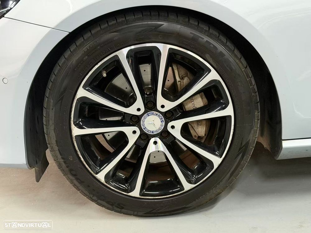 Mercedes-Benz E 220 d Avantgarde+ - 8