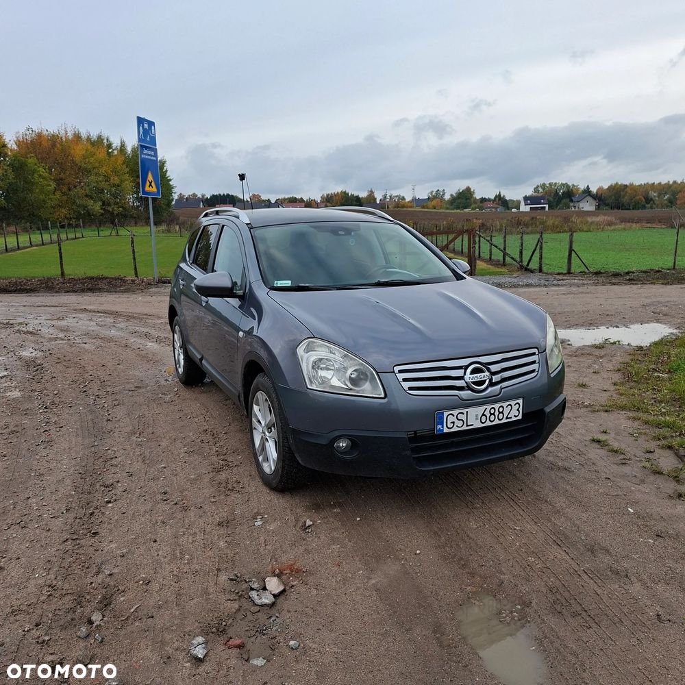 Nissan Qashqai+2 - 18