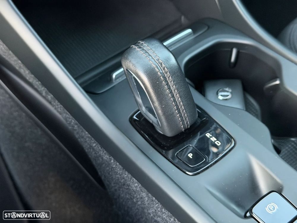 Volvo XC 40 1.5 T5 PHEV Momentum - 23